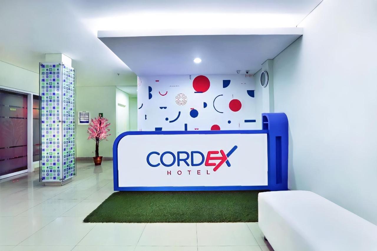 Cordex Hotel Ancol Giacarta Esterno foto
