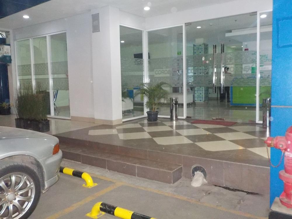 Cordex Hotel Ancol Giacarta Esterno foto