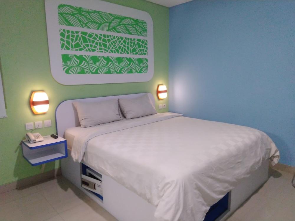 Cordex Hotel Ancol Giacarta Esterno foto