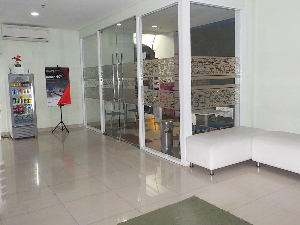Cordex Hotel Ancol Giacarta Esterno foto