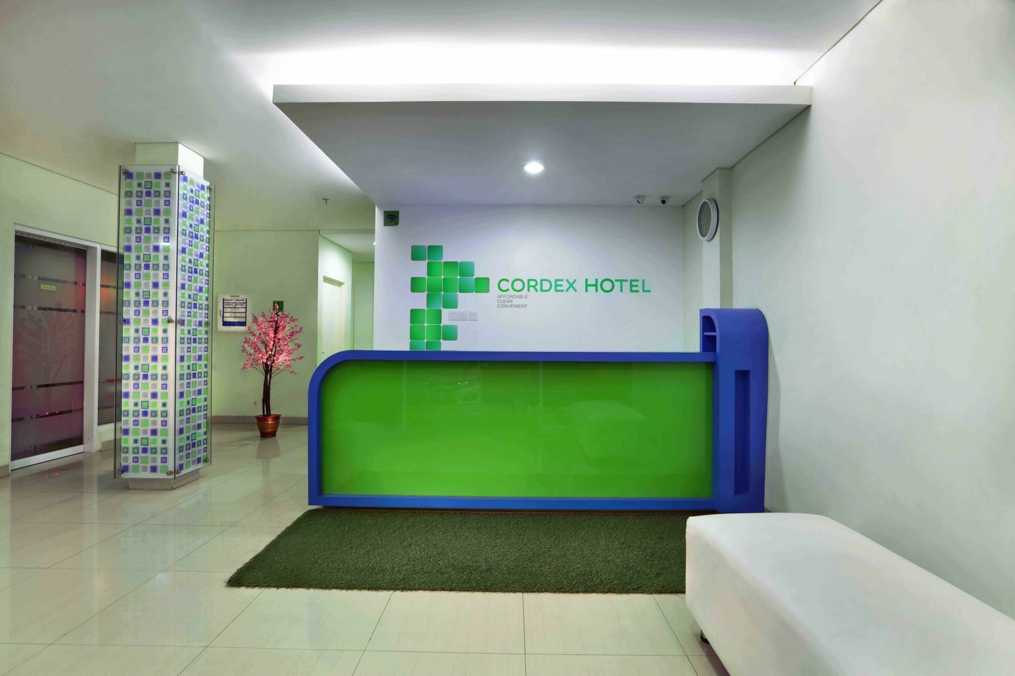 Cordex Hotel Ancol Giacarta Esterno foto